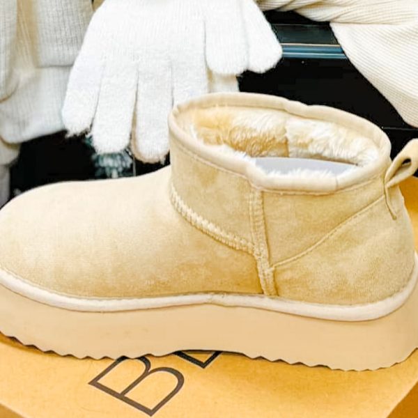 Local boutique fashion, Fuzed permanent jewelry, gifts, and friendly service at Merle Norman & More in Morrilton, AR.